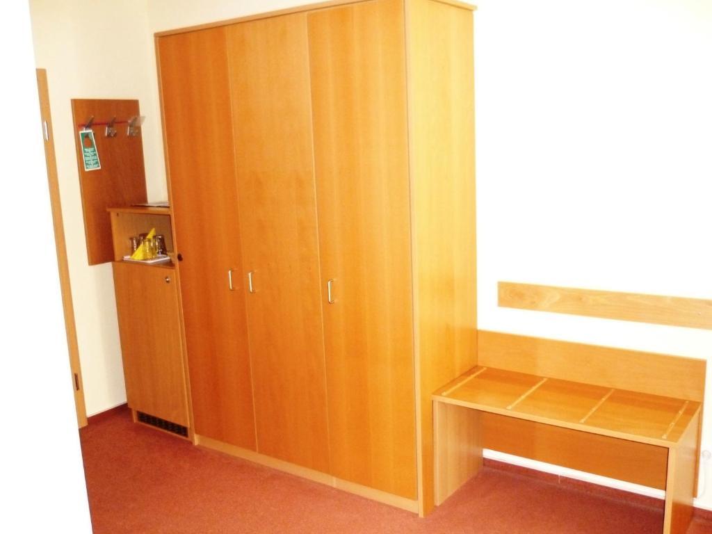Pension Im Malerwinkel Kallmuenz Kallmünz Quarto foto