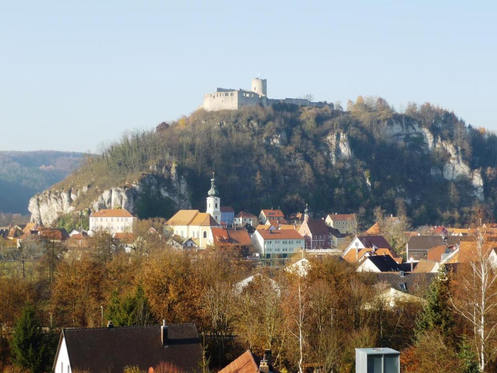 Pension Im Malerwinkel Kallmuenz Kallmünz Quarto foto